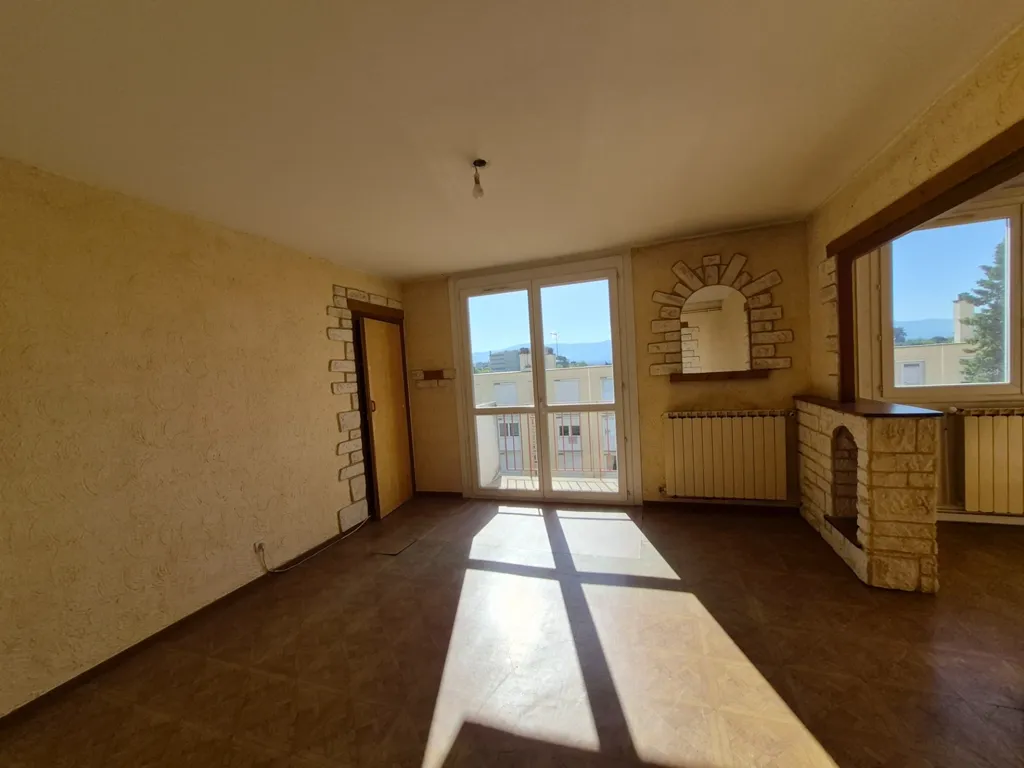 Séjour - Appartement Lumineux avec Balcon à Résidence Le Bretagne