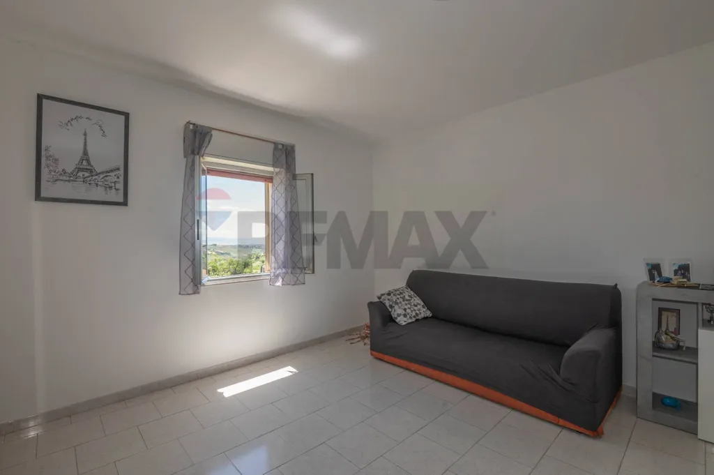 Appartement 5 pièces à IT