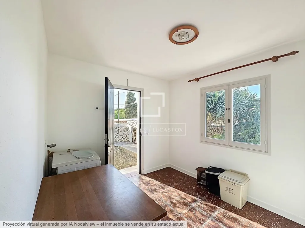 Bureau - 5 Bedroom Villa with Pool in Es Castell