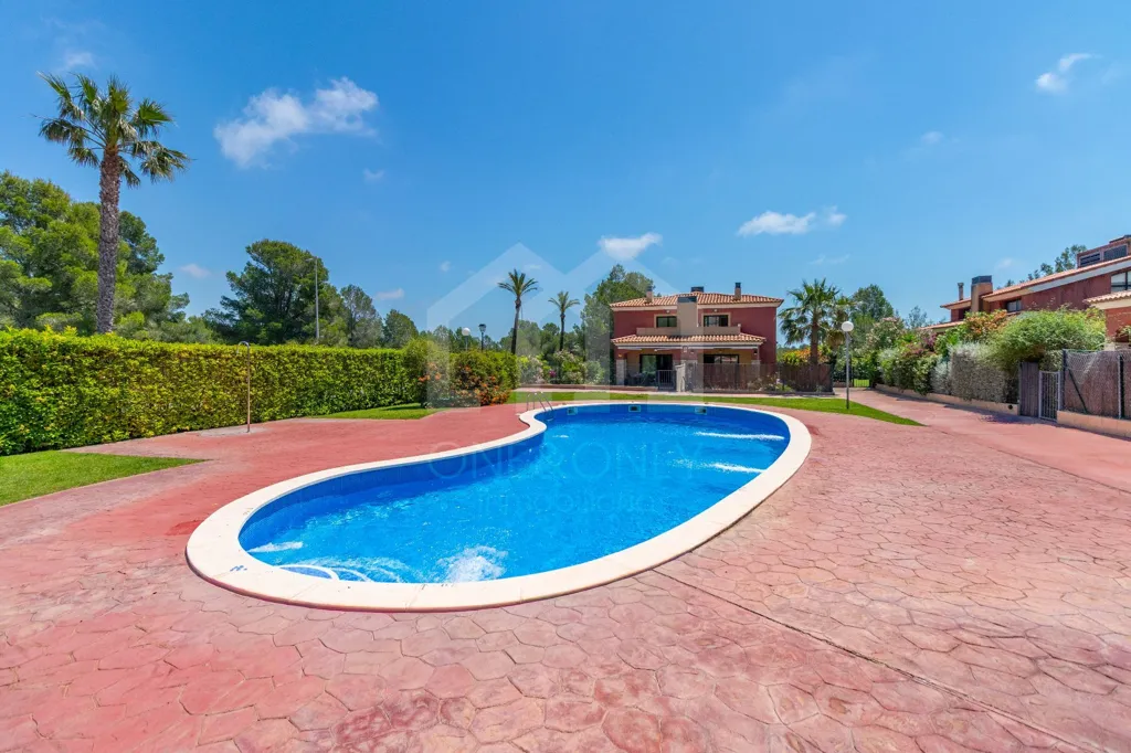 Piscine - Duplex with Pool View in El Casalot-Bonmort