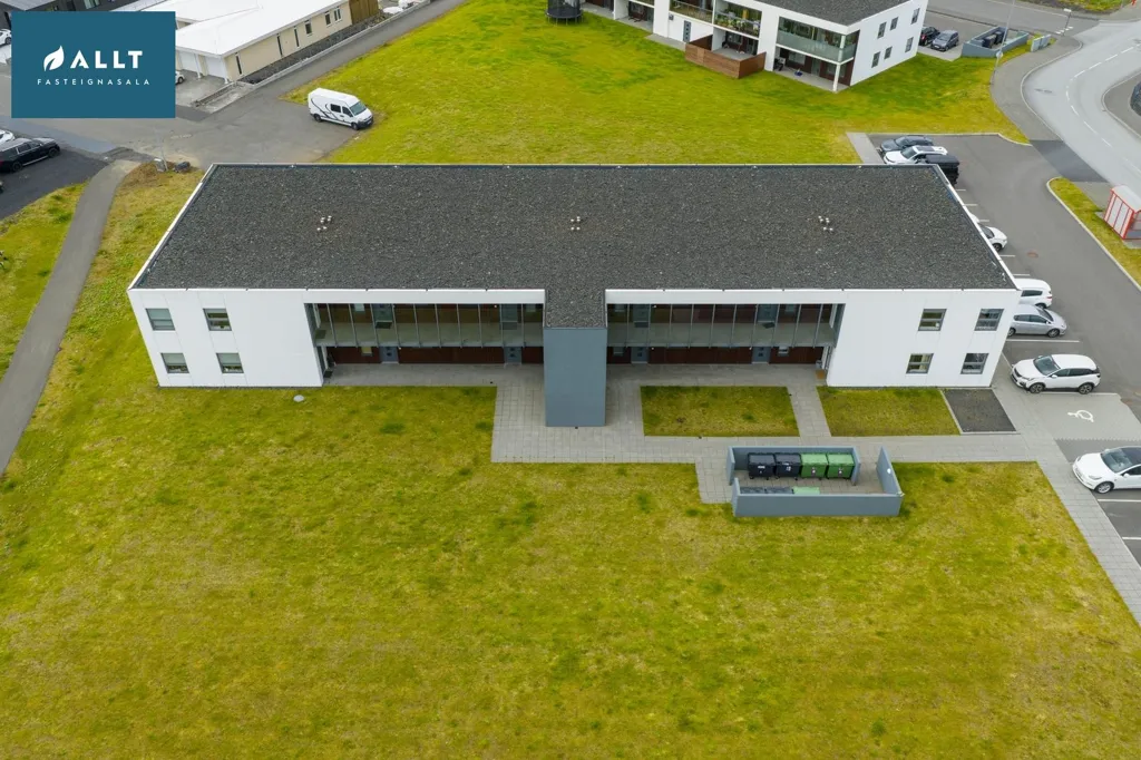3-toaline korter asukohas Reykjanesbær