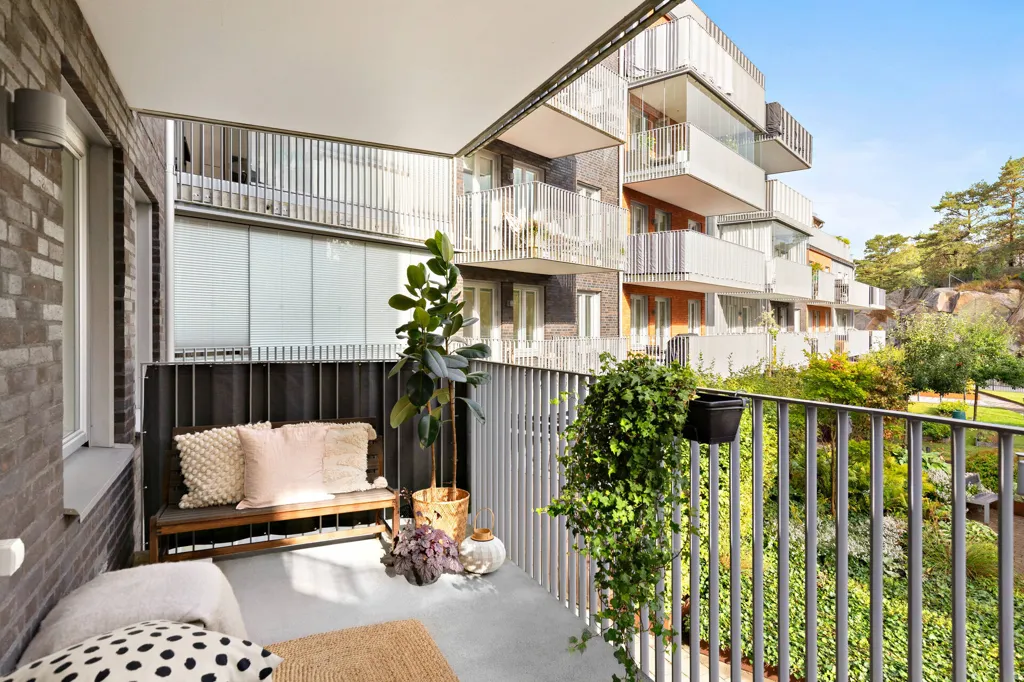 Balcon - Modern Apartment with Balcony in Nya Hovås, Göteborg