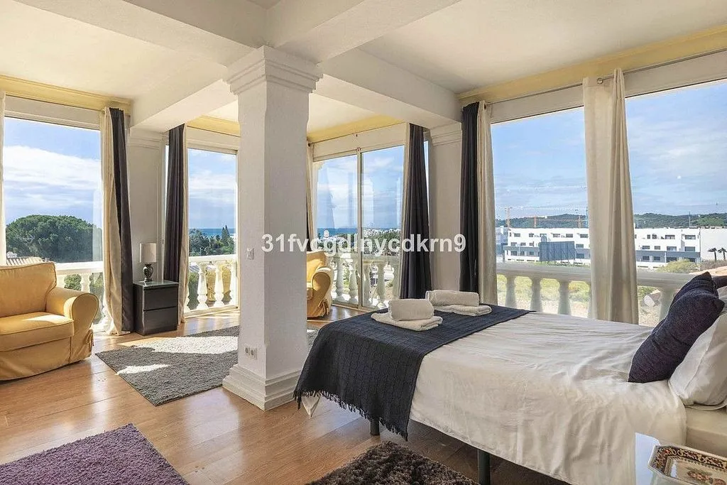 Magamistoad - Independent Villa with Pool in Estepona