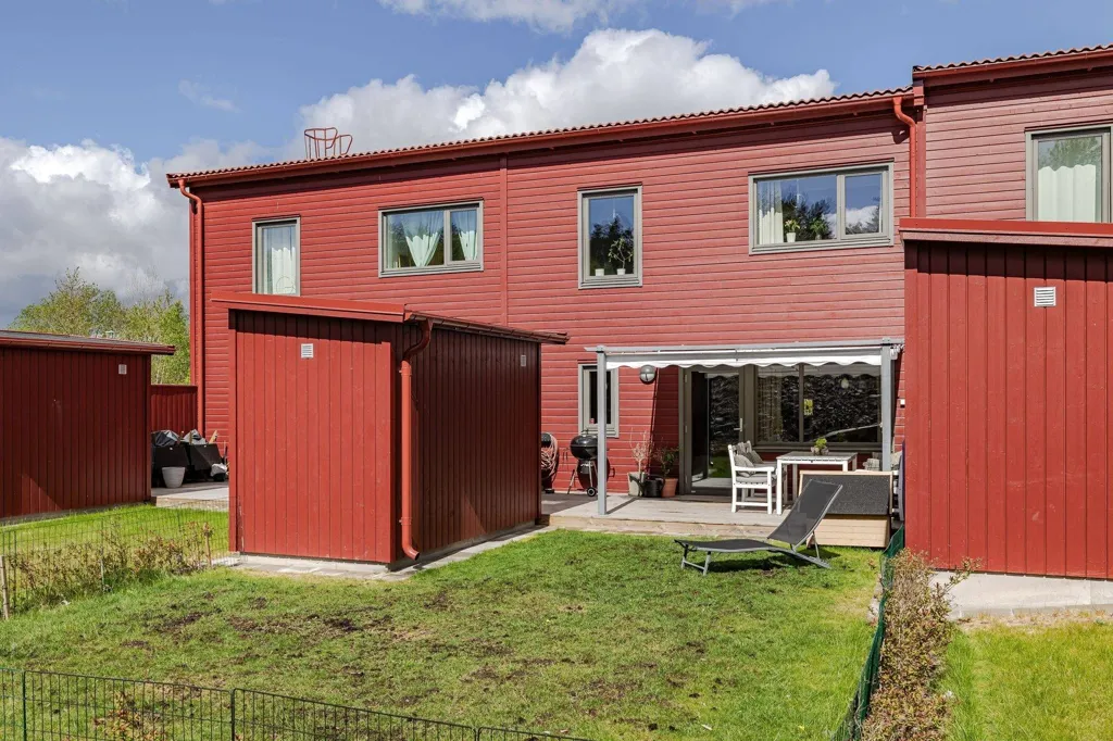 Jardin - Modern Flat with South-Facing Terrace in Vimmerby