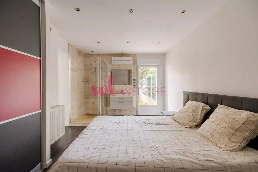 Chambres - Maison Contemporaine avec Piscine à Genas