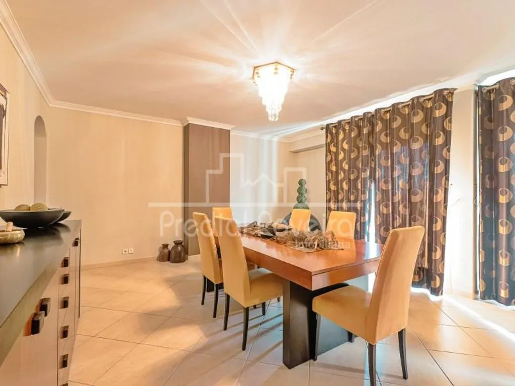 Salle à manger - Luxury Flat with Elevator in Póvoa de Varzim