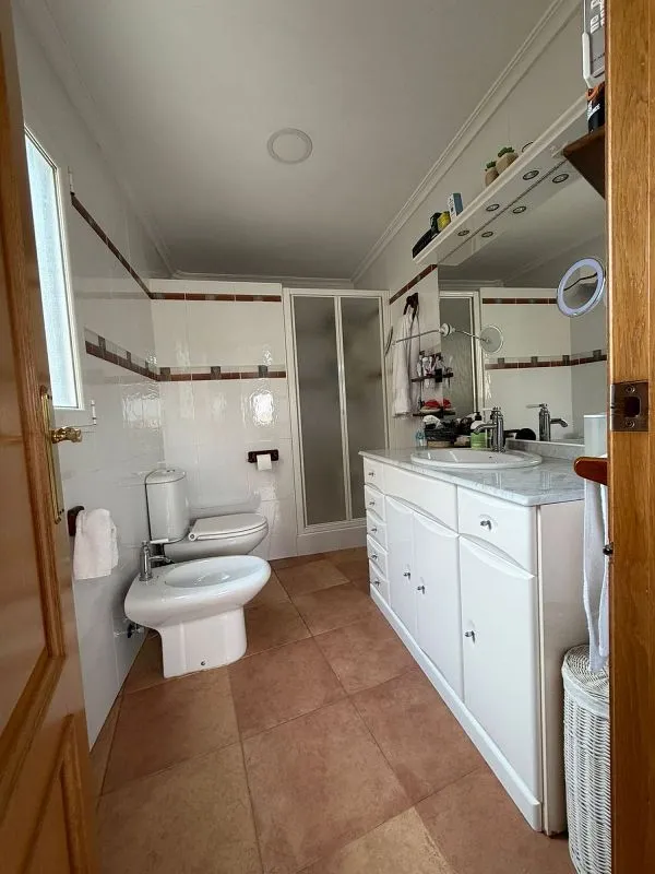 Bagni - Duplex Apartment with Terrace in Cheste