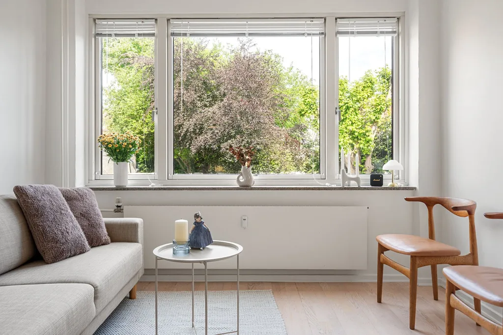 Séjour - Apartment with Garden Access in Vanløse