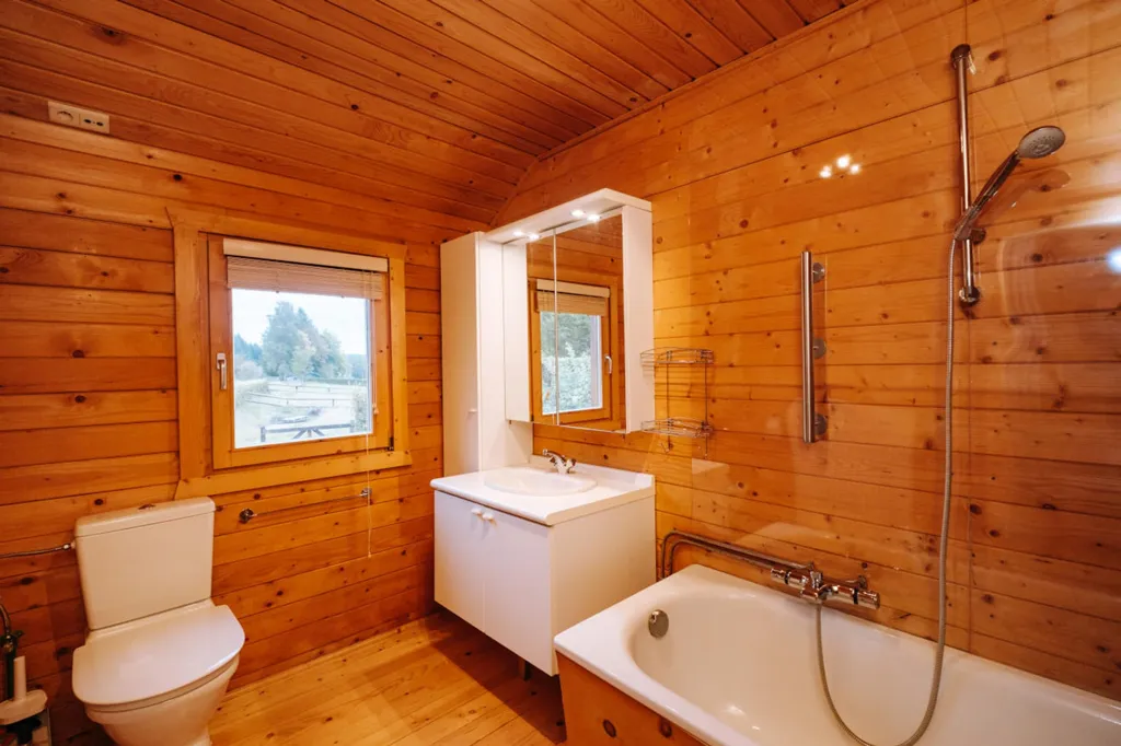 Vannitoad - Chalet with Jacuzzi in Saint-Vith