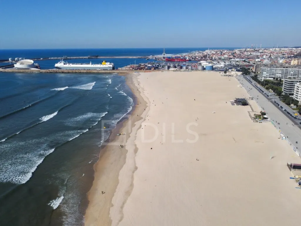 Õhuvaade - Duplex Apartment with Private Garden in Matosinhos