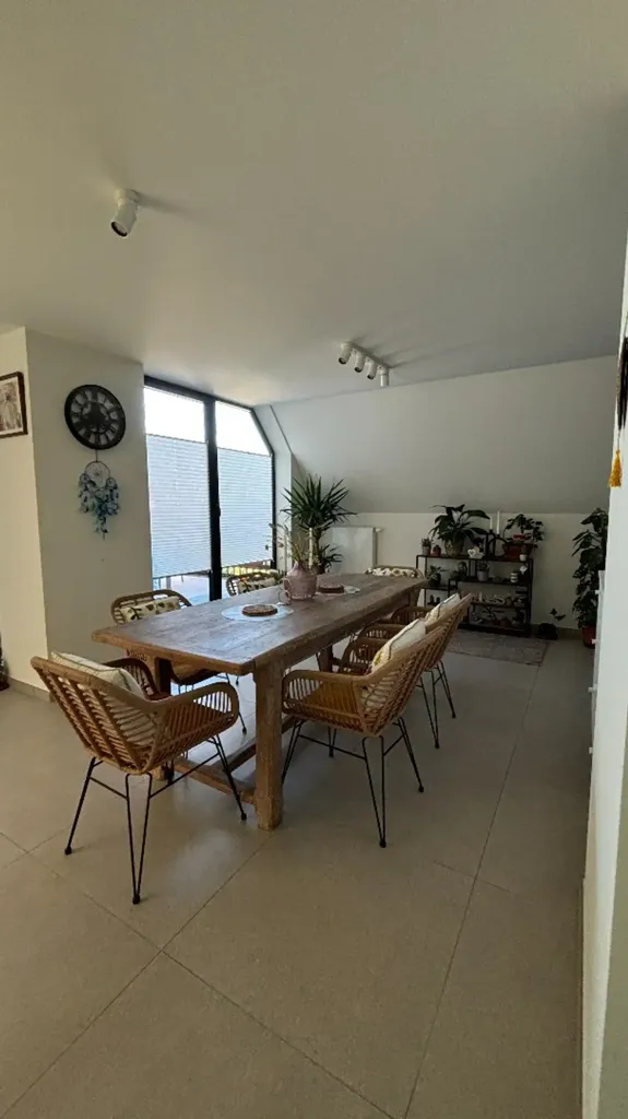 Dining Room - Apartment with Two Terraces in Kuurne