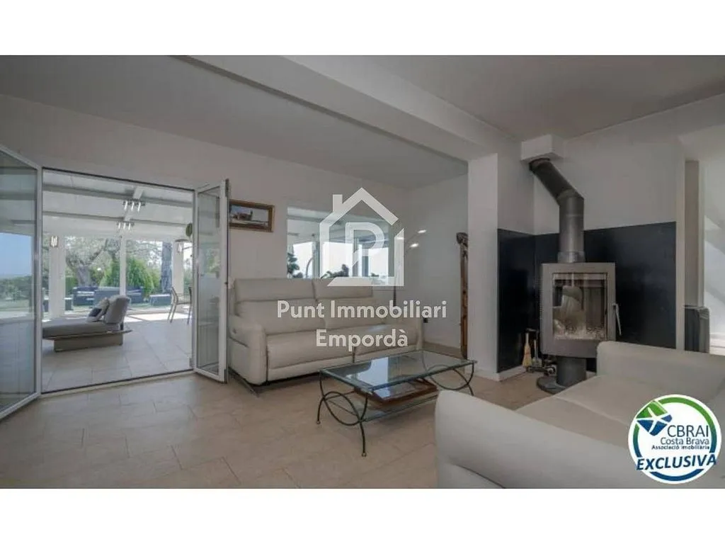 Soggiorno - Chalet with Pool in Palau-Saverdera