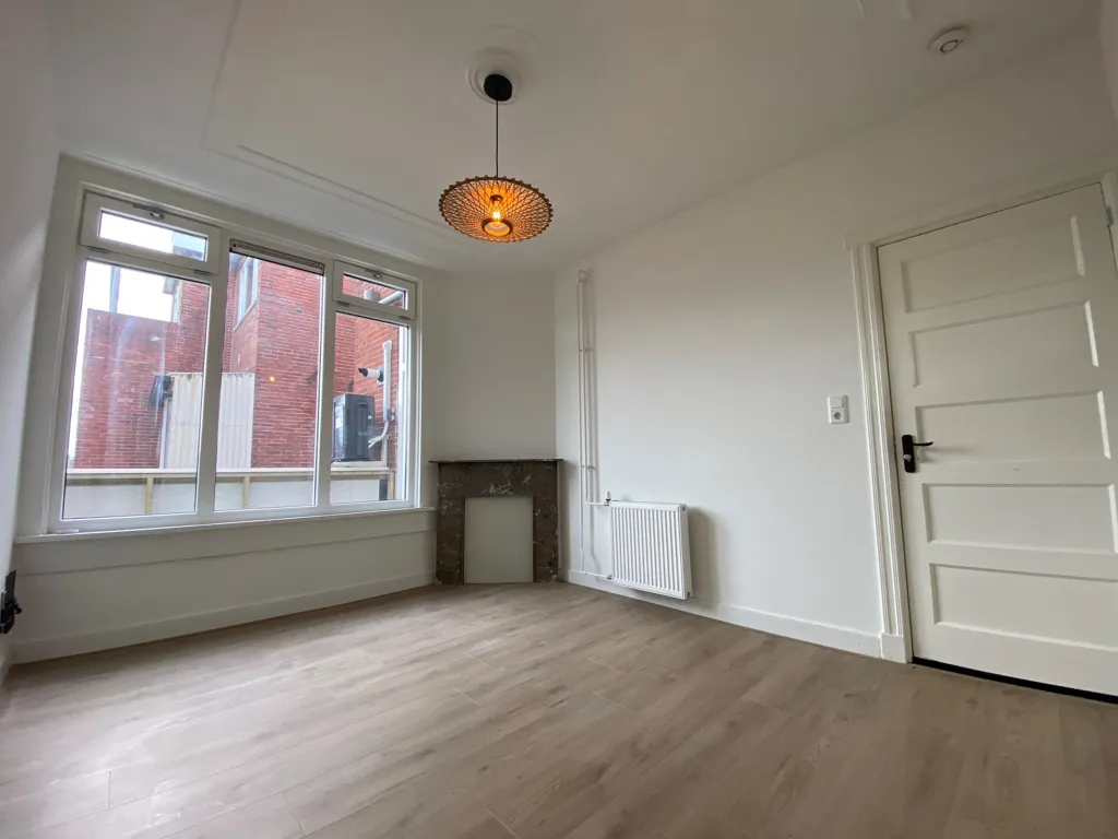 Pièces - Apartment with Balcony in Zeeheldenbuurt, Groningen