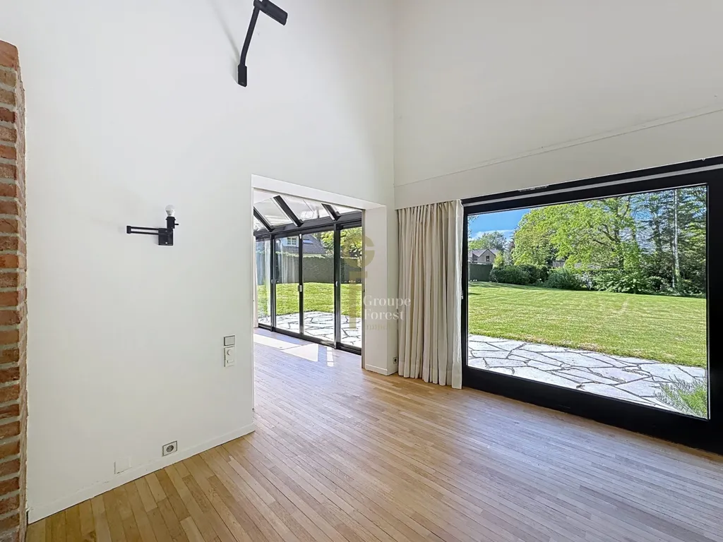 Living Room - Architect's House with Garden in Croix