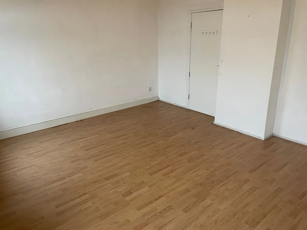 Rooms - Studio Flat with Shared Facilities in Maastricht