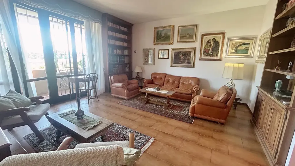 Elutuba - Panoramic Apartment with Balcony in Florence