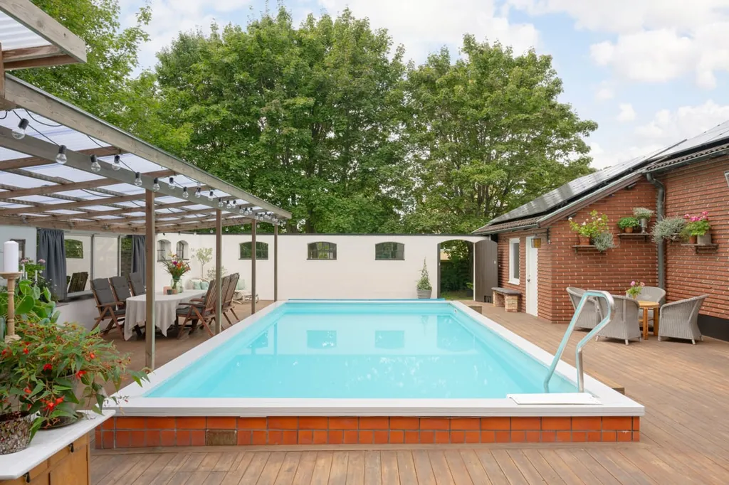 Piscine - 1-Storey Villa with Pool in Family-Friendly Area
