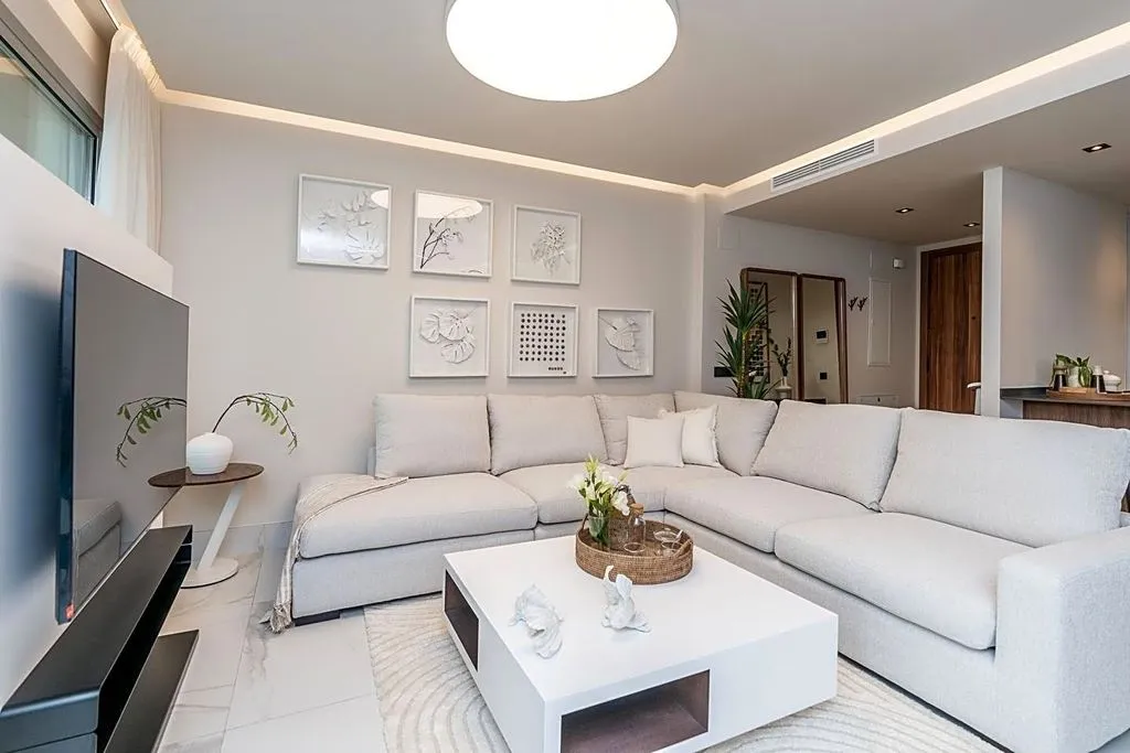 Elutuba - Luxury Flat with Pool in Marbella