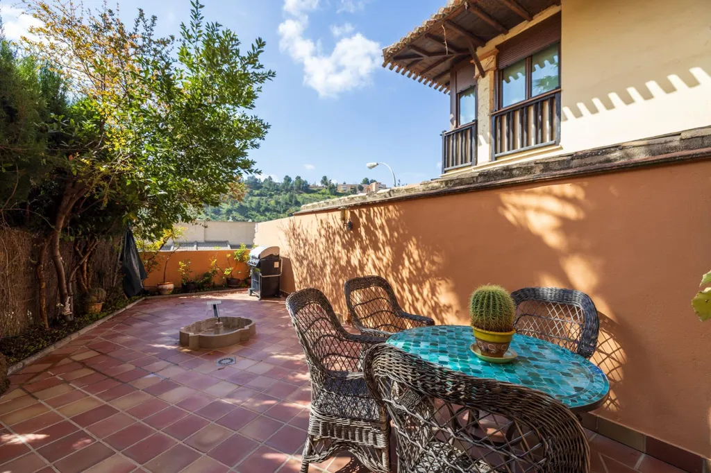 Terrasse - Townhouse with Terrace in La Bermejana