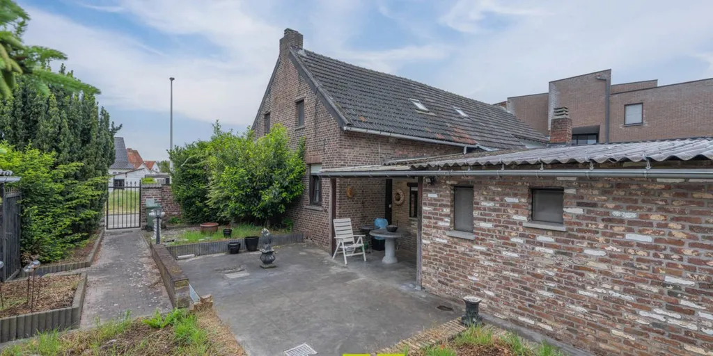 Jardin - Maison à Renover avec Jardin à Maasmechelen