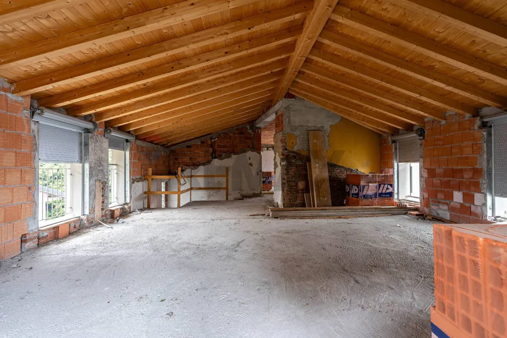 Toad - Spacious Apartment with Terrace in Inverigo