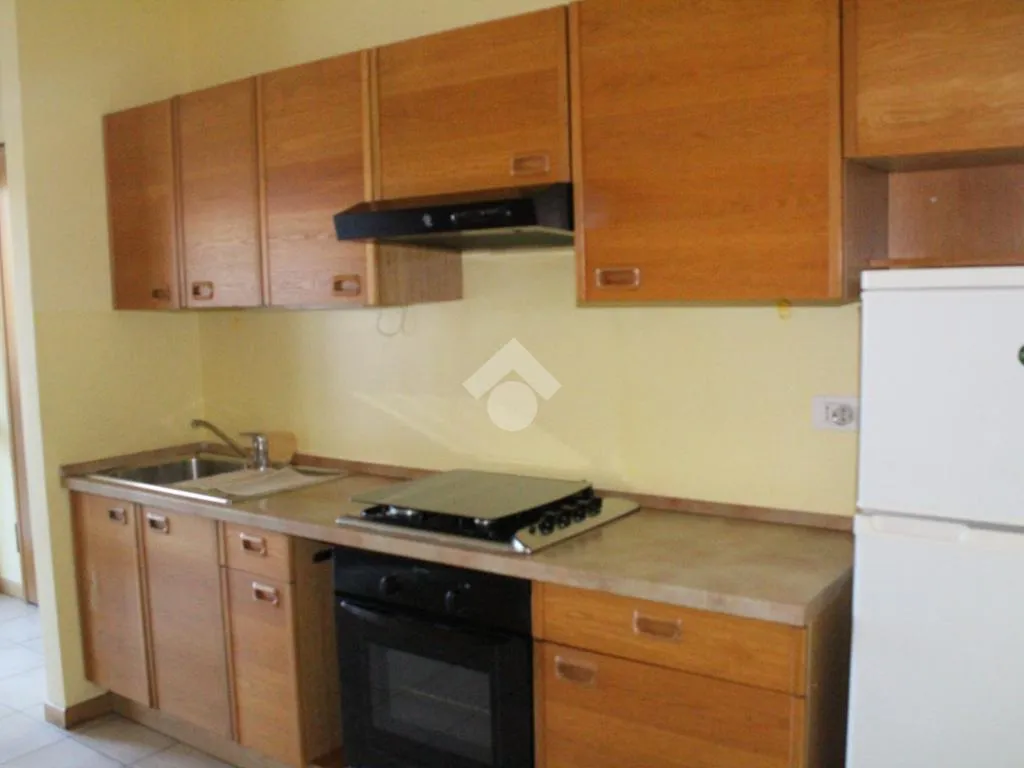 Köök - Bright Two-Bedroom Apartment with Terrace in Bergamo