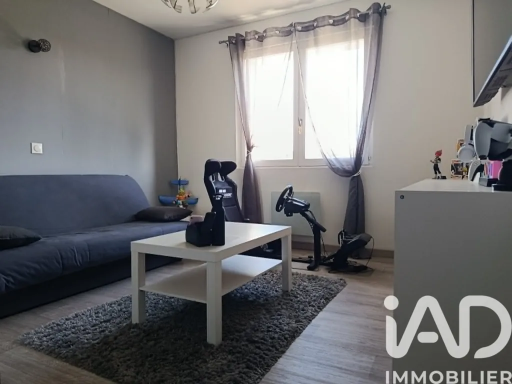 Living Room - Detached House with Terrace in Sury-le-Comtal