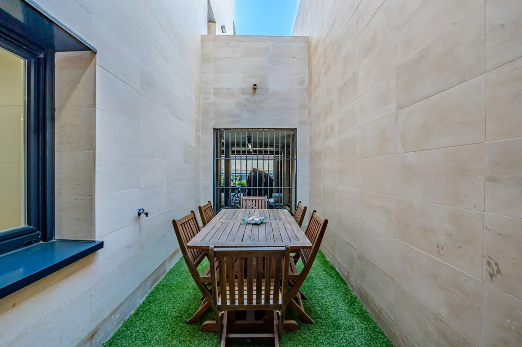 Aed - Luxury Semi-detached Chalet in Boadilla del Monte