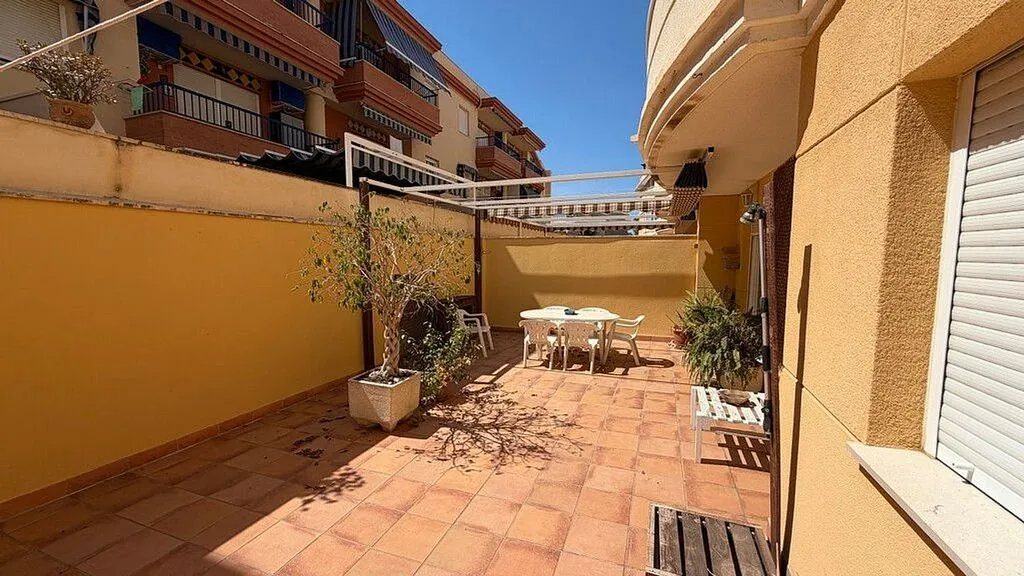 Aed - 3-Bed Apartment with Terrace in Casas Nuevas