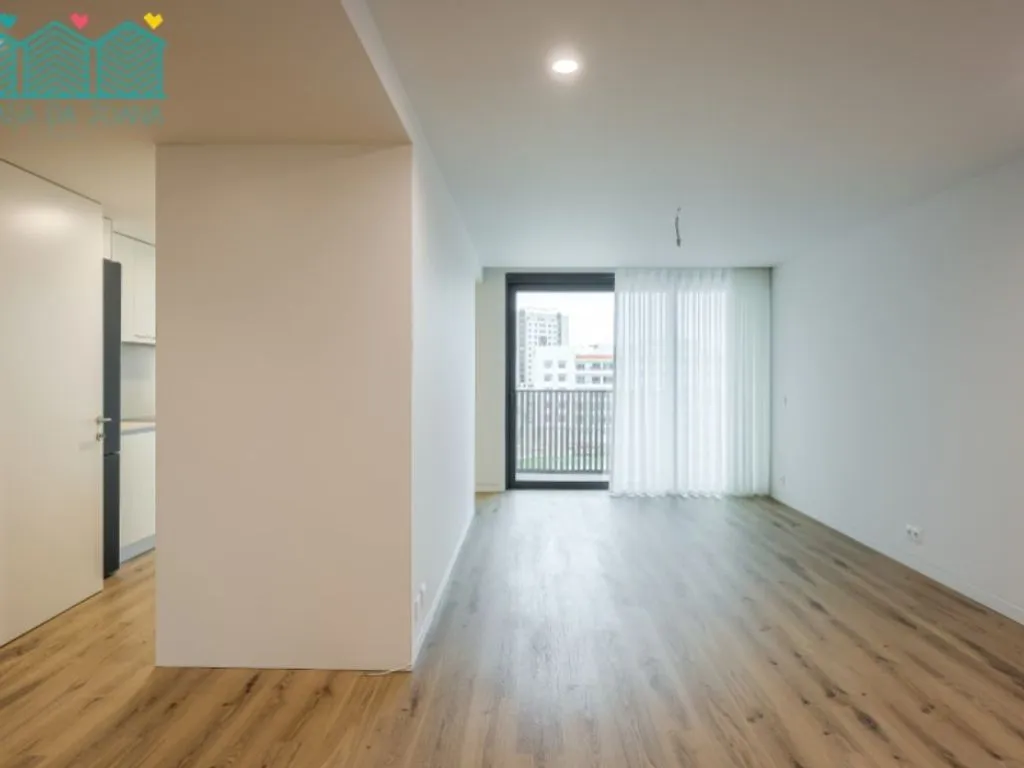 Séjour - Luxury 3-Bedroom Apartment in Aveiro