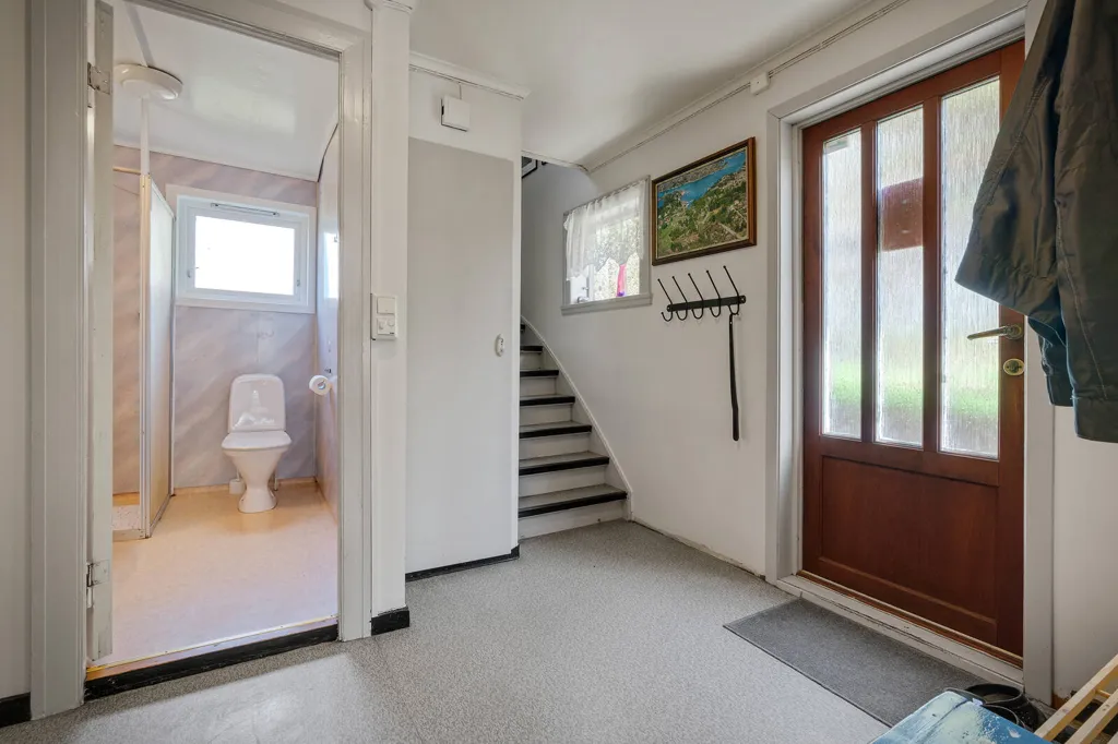 Entrée - Maison 4 pièces à Rubbestadneset