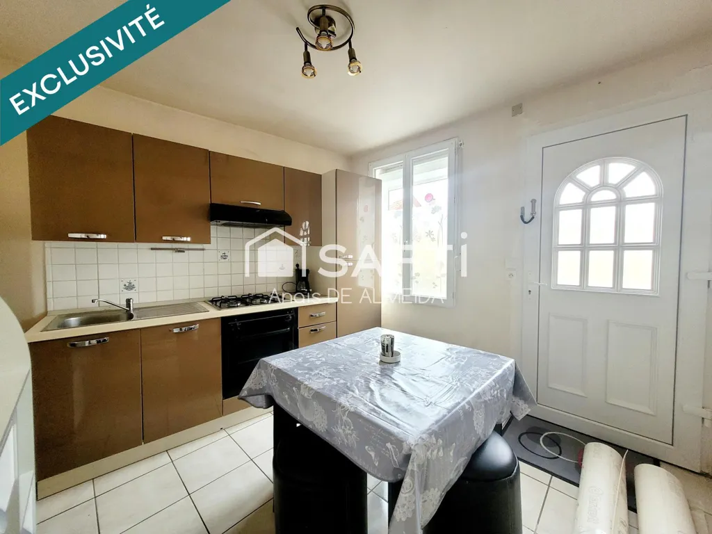 Cucina - 7-Piece House with Studio in Trépail