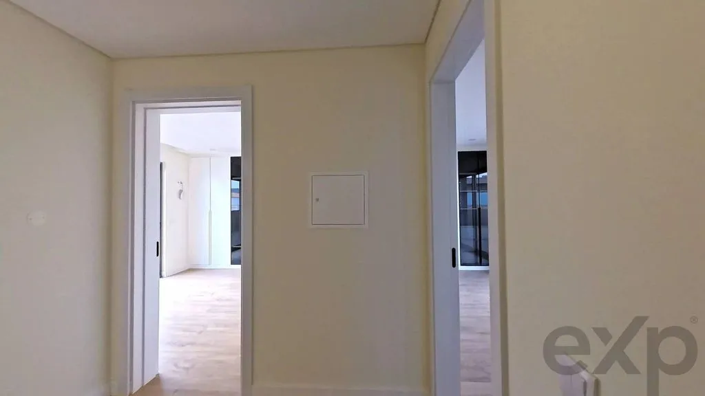 Esik - Luxury Flat with City View in Almancil