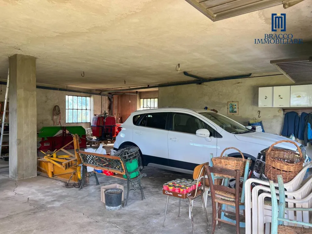 Garage - Historic Casale with Panoramic Views in Cortemilia