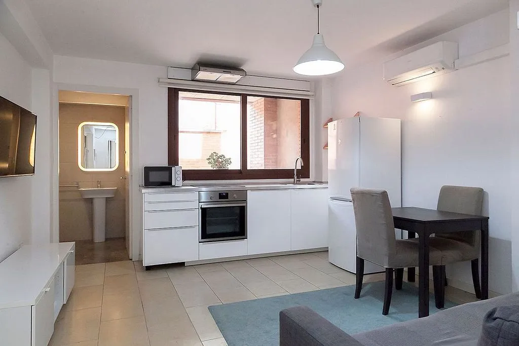 Kitchen - Duplex with Terrace in La Salut, Barcelona