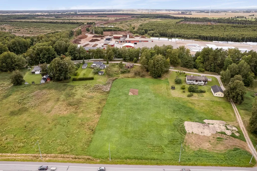 Aerial - Renovation-Ready Plot with Lake Access near Örebro