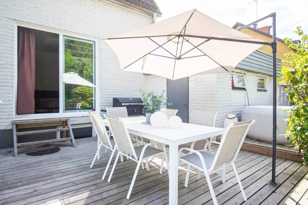 Terrasse - Renovated Villa with Garden in Jönköping