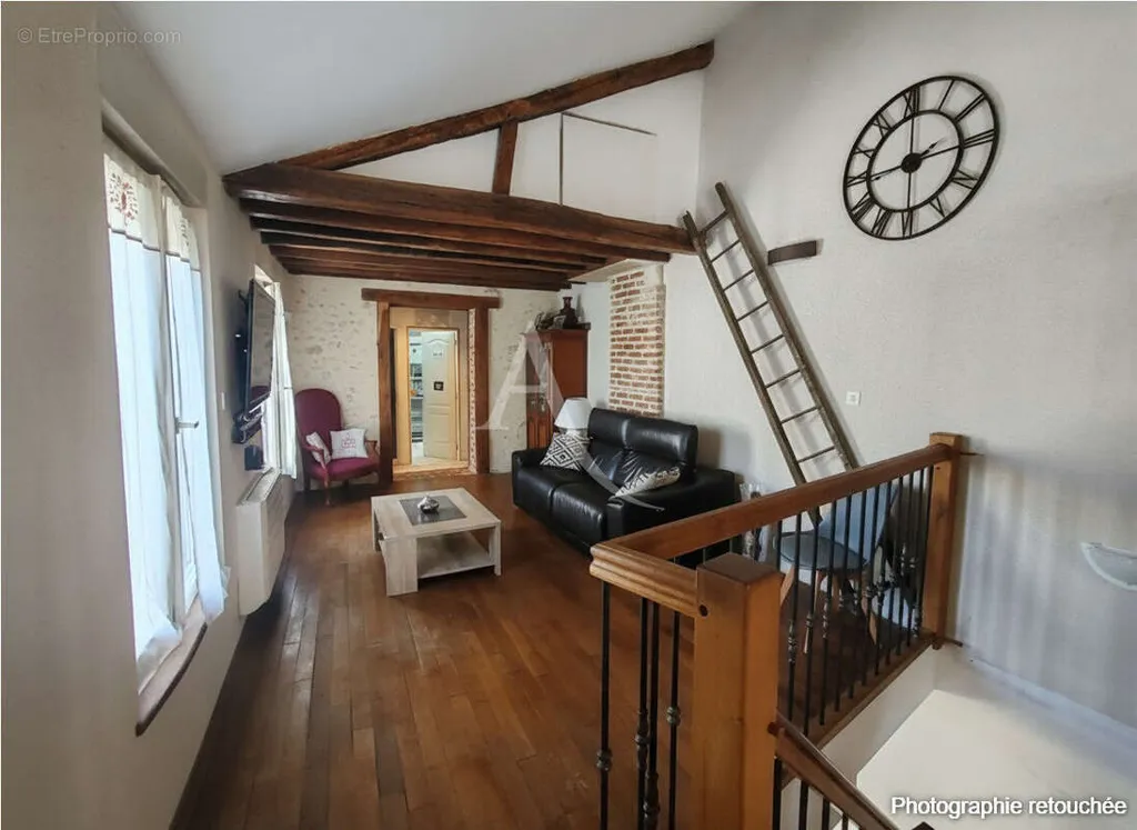 Elutuba - Character House with Courtyard in Les Montils