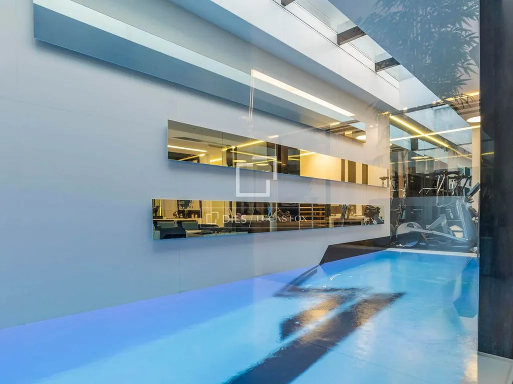 Piscine - Mudéjar Villa with Pool in Central Madrid