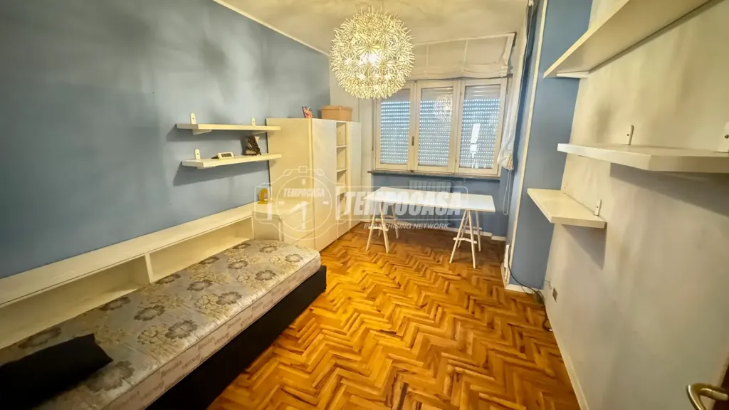 Appartement 5 pièces à IT