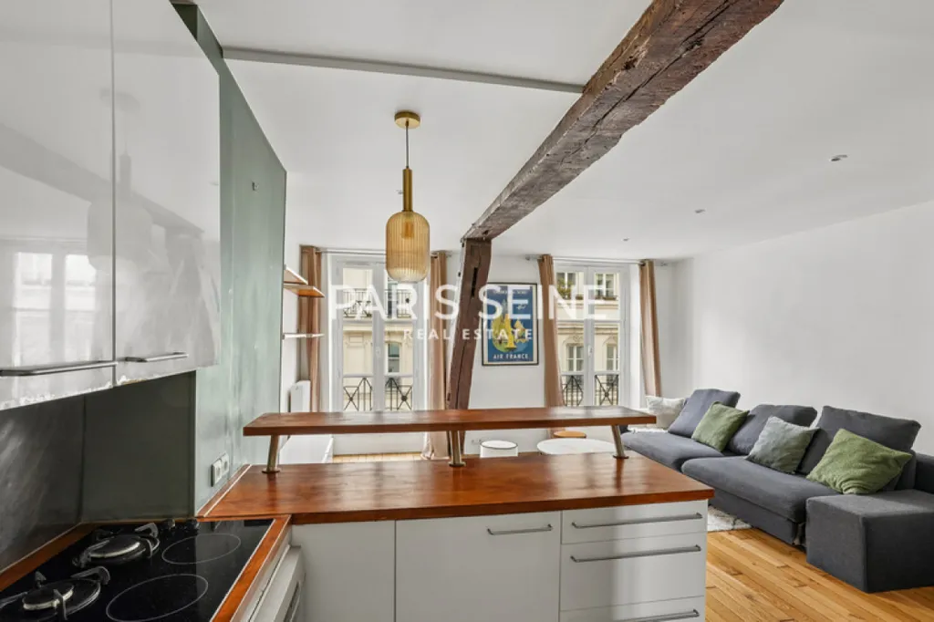 Kitchen - Two-Piece Flat with South Exposure near Palais Royal