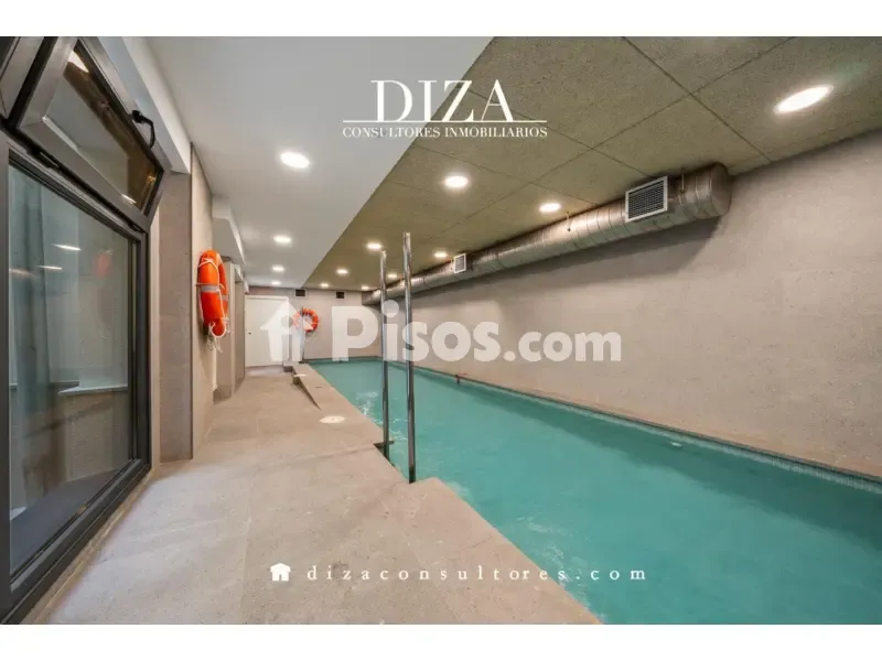 Bassein - Contemporary Flat with Pool in Evaristo San Miguel