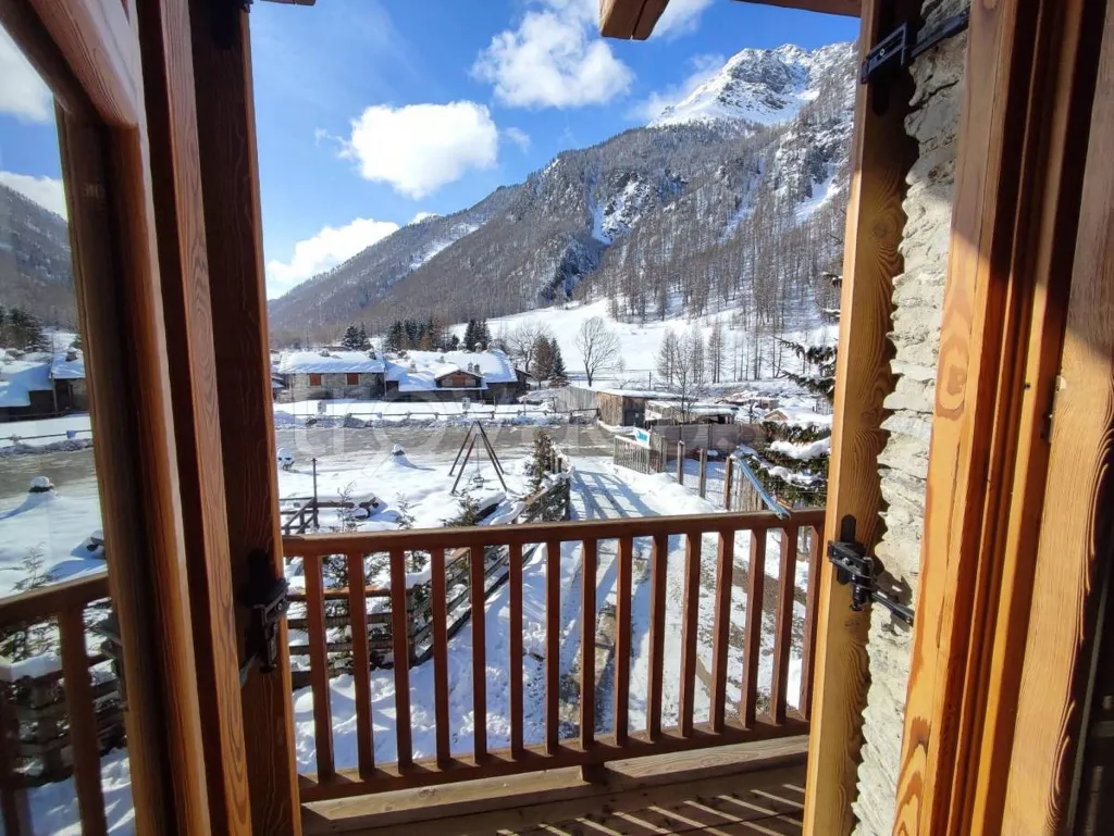 Rõdu - Apartment with Mountain View in Chianale