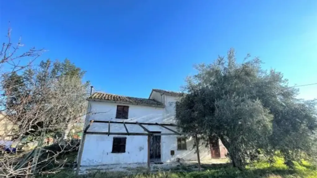 Exterior - Rustic Farmhouse to Renovate in Trecastelli