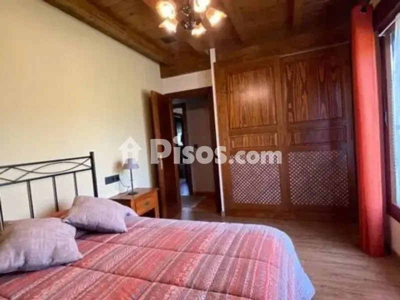 Bedrooms - Chalet with Picos de Europa Views in Arriondas