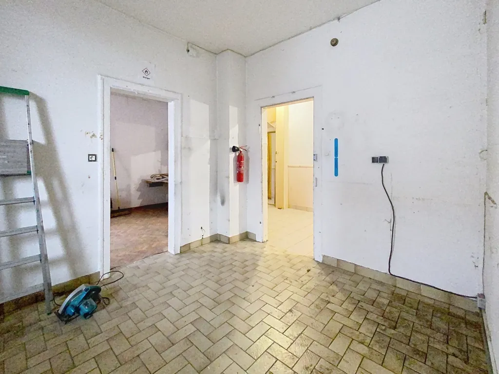 Pièces - Appartement 5 Pièces avec Dépendances à Wolfisheim
