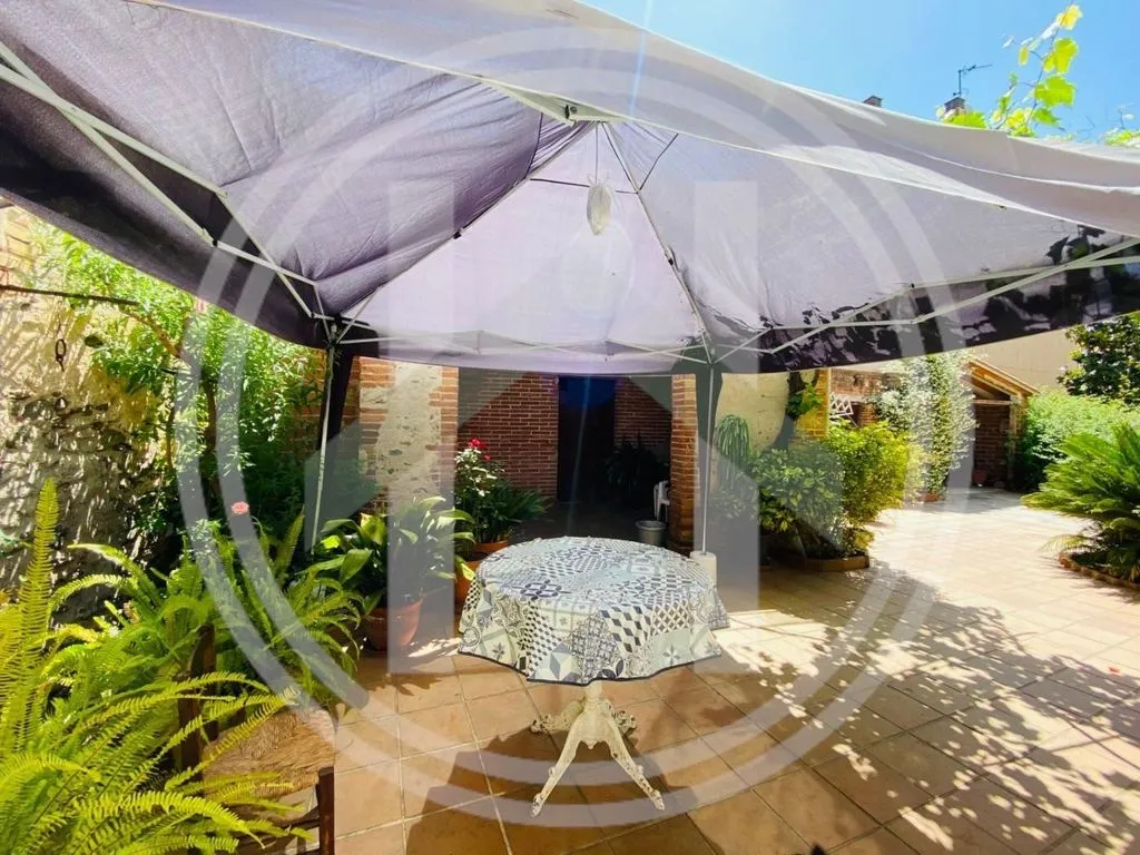 Terrasse - Historic House with Garden in Cardedeu Centre