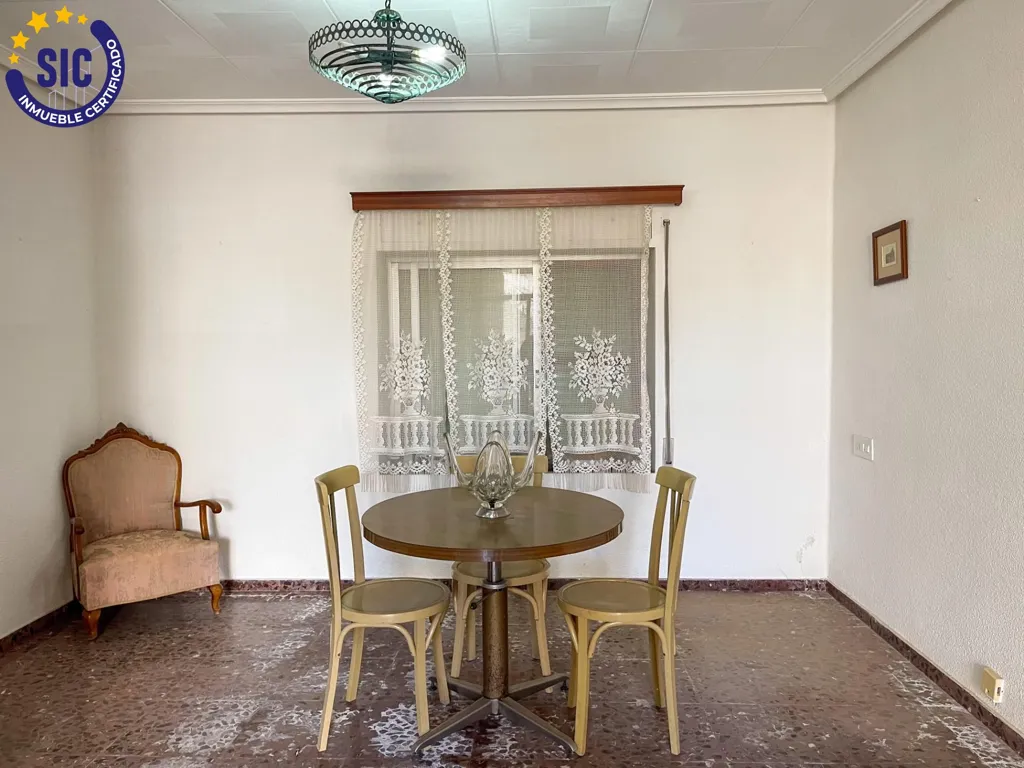 Sala da pranzo - Tríplex with Garden in Chera, Valencia