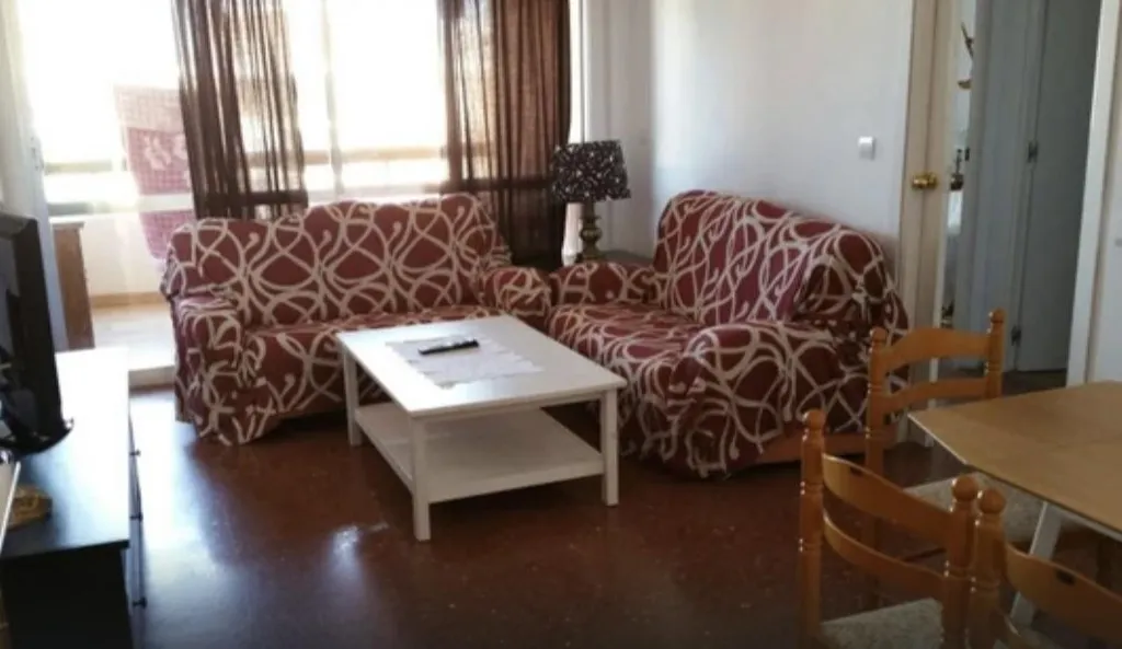 Elutuba - South-Facing Flat with Sea Views in Torremolinos