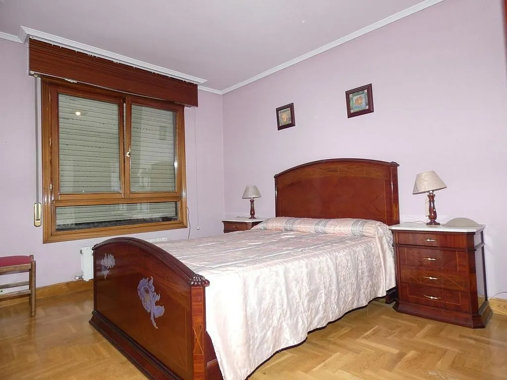Chambres - Apartment with Balcony in Arteagabeitia